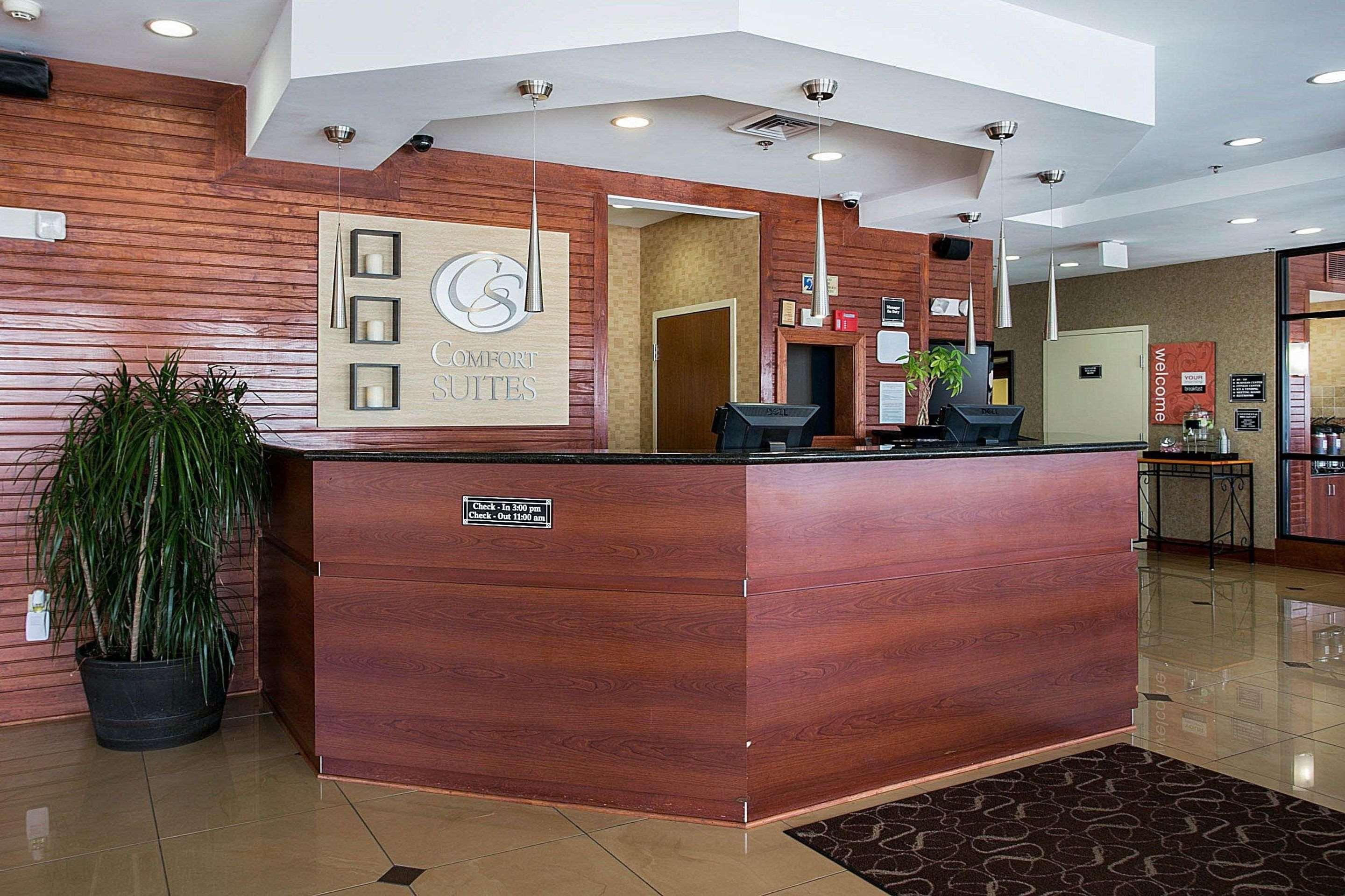 Comfort Suites Augusta Riverwatch Exterior photo